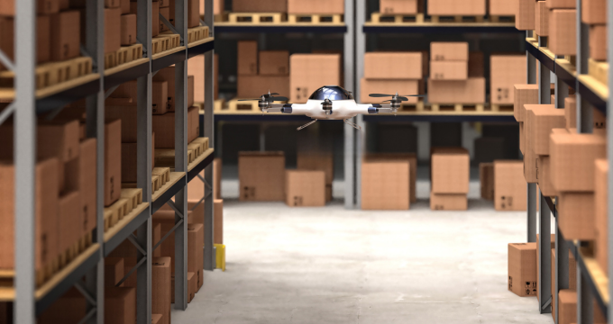 drones-in-warehouses